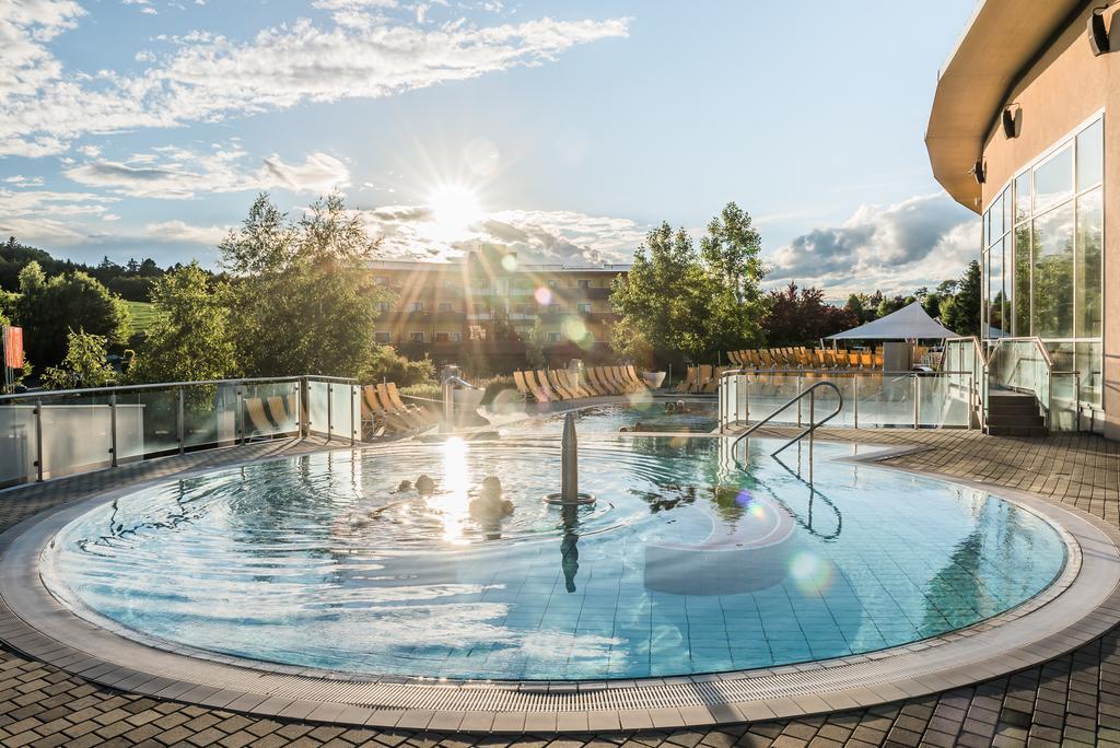 Thermenhotel Puchasplus Stegersbach Exterior photo