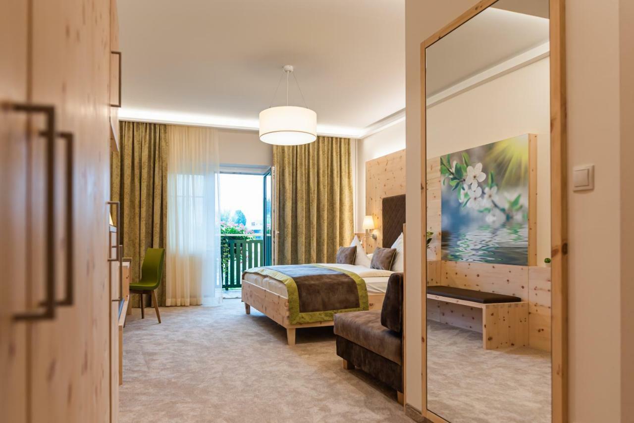 Thermenhotel Puchasplus Stegersbach Exterior photo