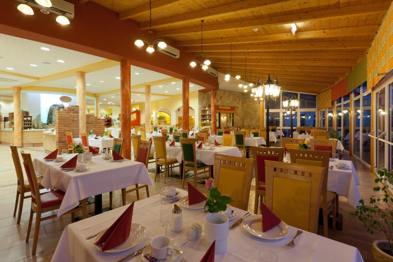 Thermenhotel Puchasplus Stegersbach Exterior photo